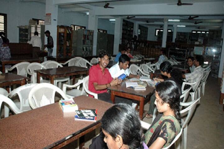 Shree Gokarnanatheshwara College campus in Mangalore, Karnataka, India — photo 4