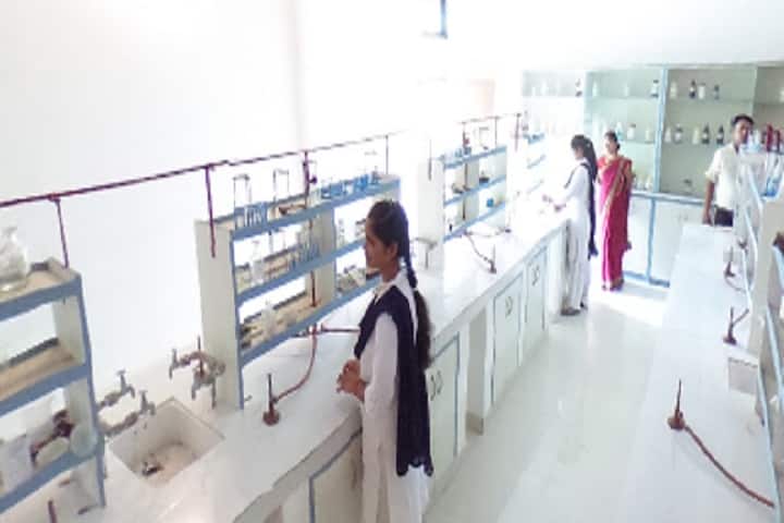 Raja Devi Mahila Mahavidyalya campus in Deoria, Uttar Pradesh, India — photo 5