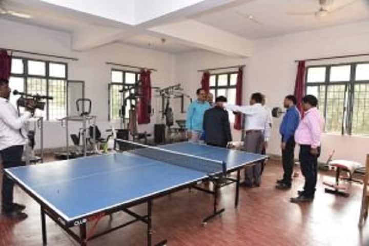 Swami Karpatri Ji Maharaj Government Degree College campus in Pratapgarh, Uttar Pradesh, India — photo 5