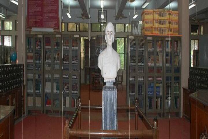 Sharnbasveshwar College of Science campus in Gulbarga, Karnataka, India — photo 6