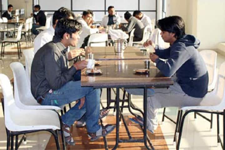 Institute of Pharmaceutical Sciences and Research campus in Unnao, Uttar Pradesh, India — photo 2