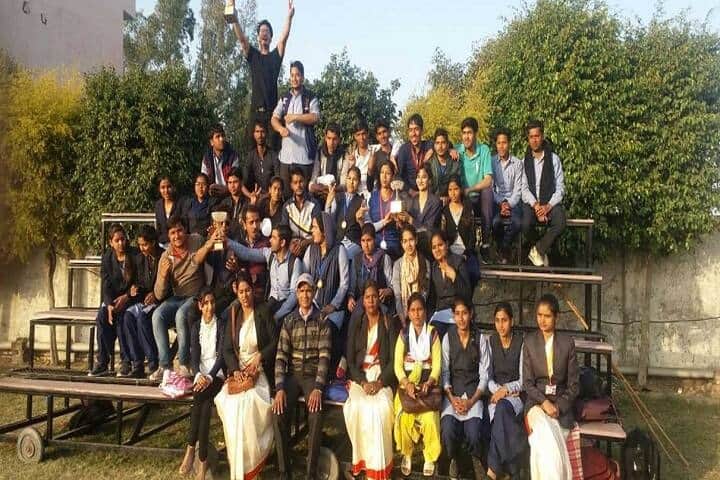 Shanti Devi Jain Degree College campus in Muzaffarnagar, Uttar Pradesh, India — photo 6