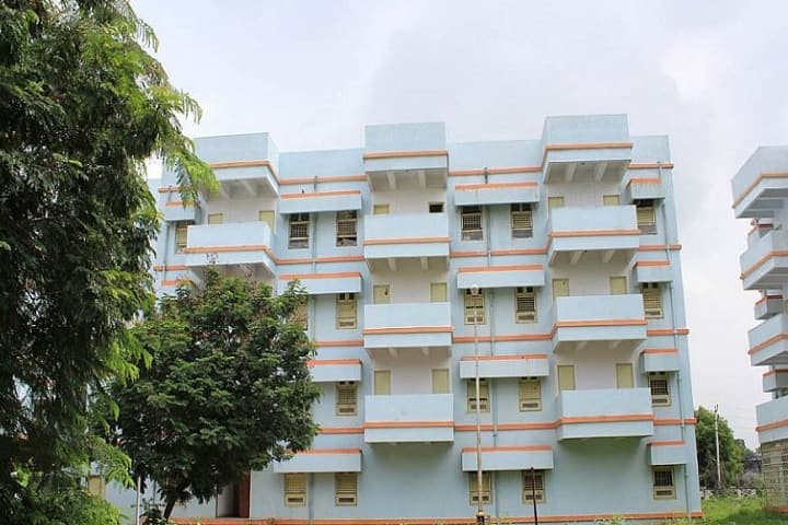 IHM Ahmedabad campus in Gandhinagar, Gujarat, India — photo 1