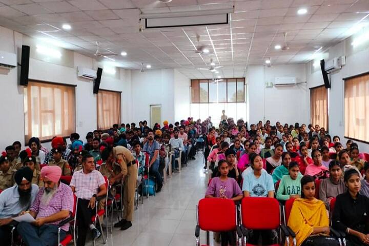 Public College campus in Samana, Punjab, India — photo 5
