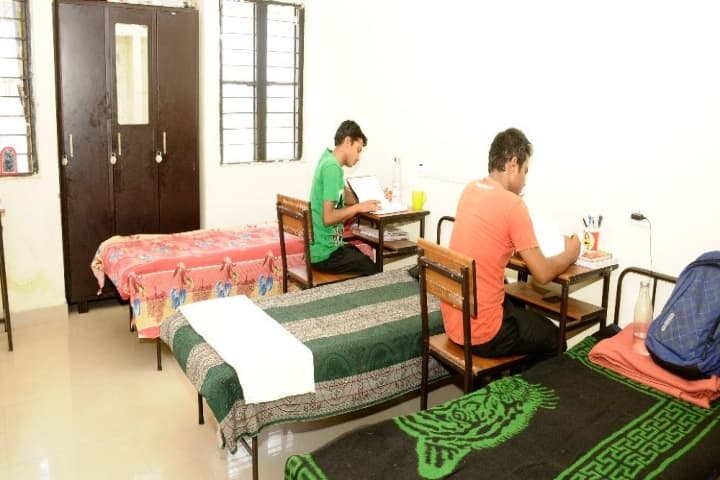 SIHM Indore campus in Indore, Madhya Pradesh, India — photo 4