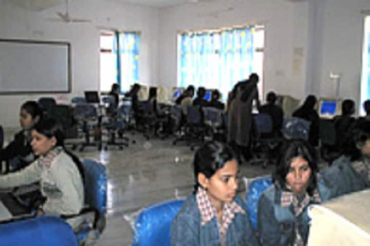 Mewar Girls College campus in Chittorgarh, Rajasthan, India — photo 2