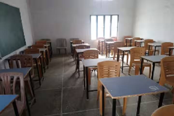Maharshi Dayanand PG Girls College campus in Sri Ganganagar, Rajasthan, India — photo 6