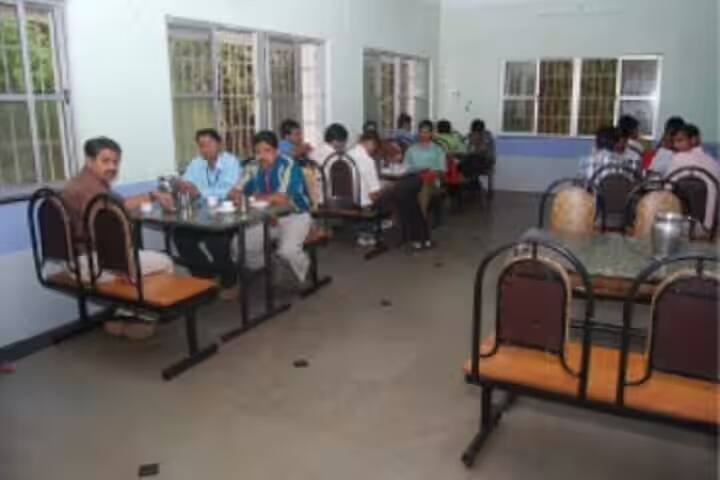 Govindram Seksaria Science College campus in Tilakwadi, Karnataka, India — photo 3