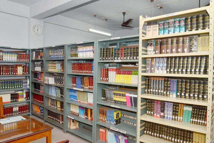 Sarsuna Law College campus in Kolkata, West Bengal, India — photo 6