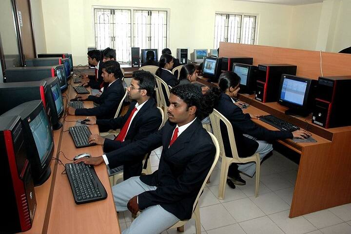 Gupta College campus in Bangalore, Karnataka, India — photo 3
