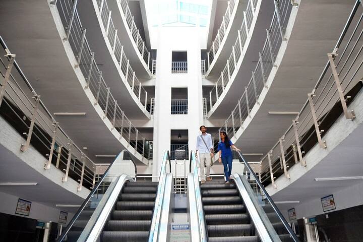Indo Asian Women's Degree College campus in Bangalore, Karnataka, India — photo 2