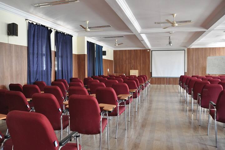 Jawahar Bharati Degree and PG College campus in Kavali, Andhra Pradesh, India — photo 2