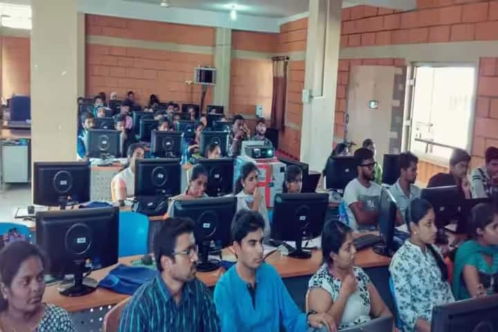 SRS First Grade College campus in Chitradurga, Karnataka, India — photo 2