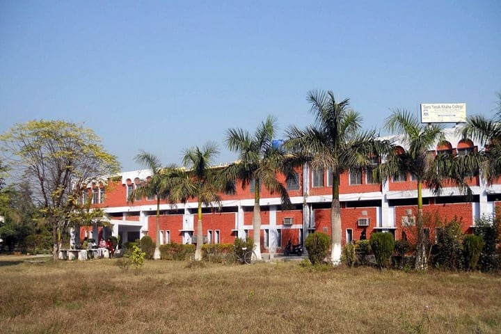 Guru Nanak Khalsa College campus in Ludhiana, Punjab, India — photo 2