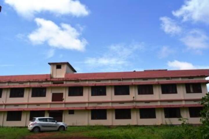 Pazhassi Raja NSS College Mattanur campus in Kannur, Kerala, India — photo 6