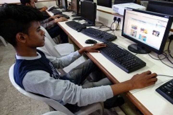 SGM English Medium College of Commerce and Management campus in Anand, Gujarat, India — photo 2