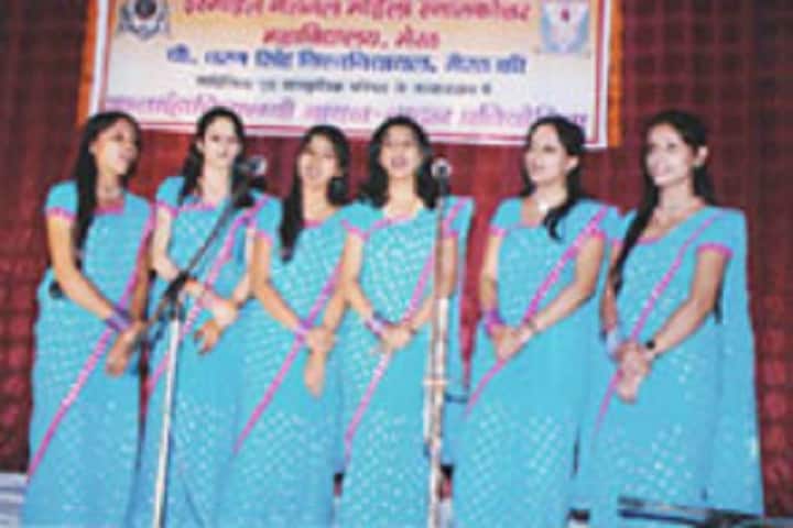Ismail National Mahila PG College campus in Meerut, Uttar Pradesh, India — photo 5