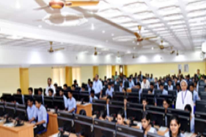 Mar Augusthinose College campus in Kottayam, Kerala, India — photo 3