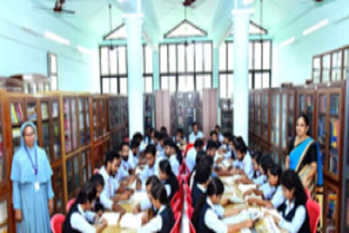 Mar Augusthinose College campus in Kottayam, Kerala, India — photo 4