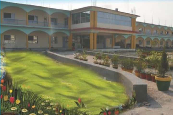 Dental College Azamgarh campus in Azamgarh, Uttar Pradesh, India — photo 2