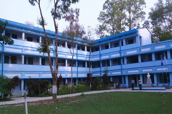 Saheed Anurup Chandra Mahavidyalaya campus in Burul, West Bengal, India — photo 1