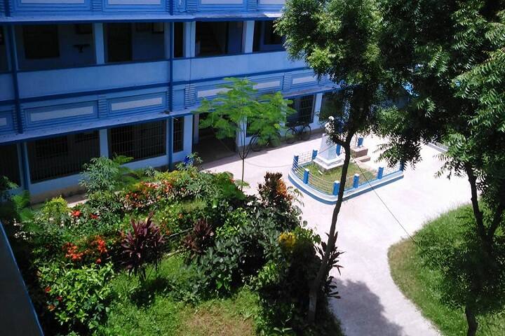 Saheed Anurup Chandra Mahavidyalaya campus in Burul, West Bengal, India — photo 2