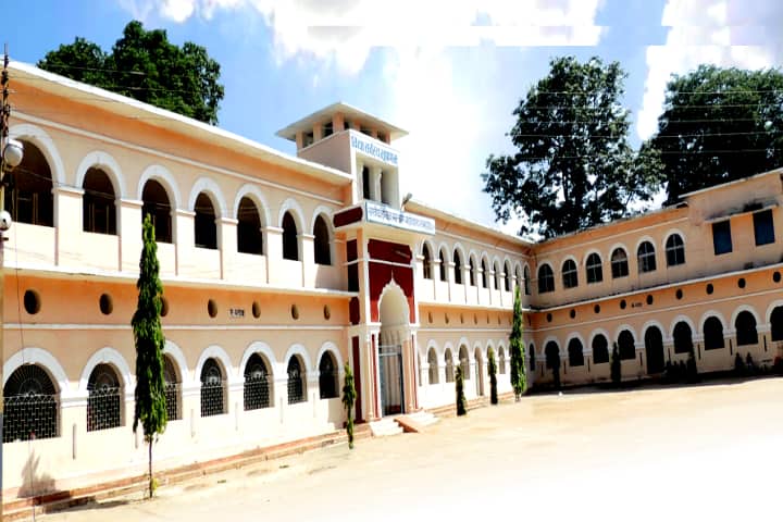 Government Digvijay Autonomous College campus in Rajnandgaon, Chhattisgarh, India — photo 1