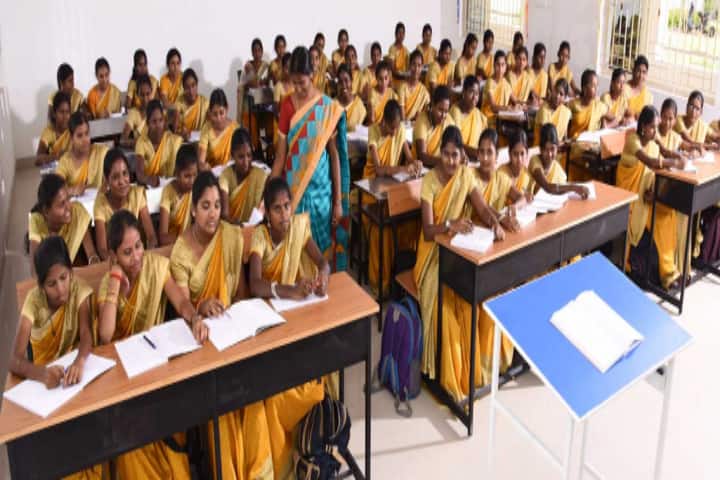 Karur Velalar College of Arts and Science for Women campus in Karur, Tamil Nadu, India — photo 1