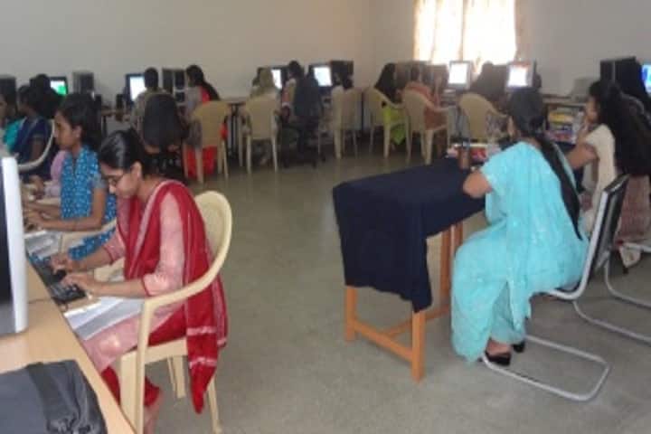Abbas Khan College for Women campus in Bangalore, Karnataka, India — photo 3