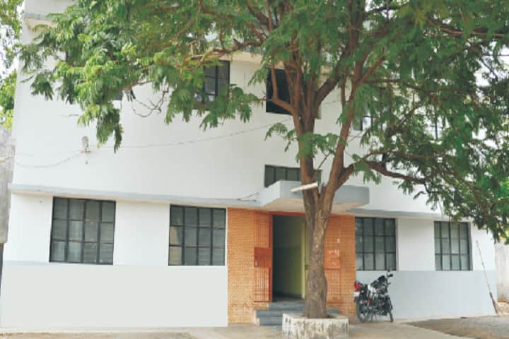 St Vincent Pallotti College campus in Raipur, Chhattisgarh, India — photo 2