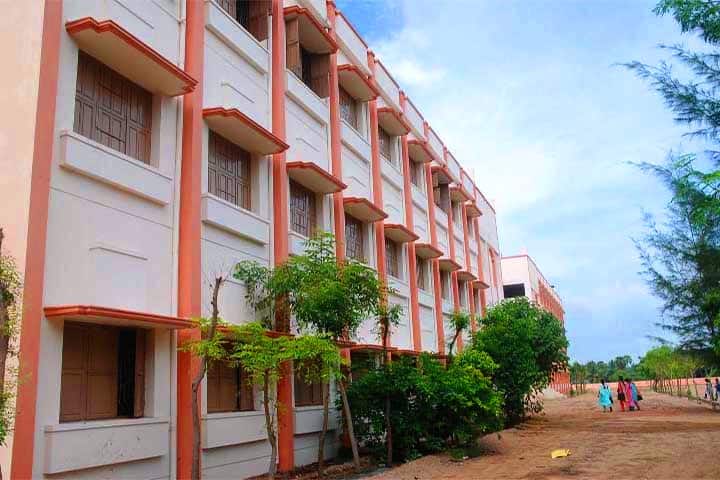 Caussanel College of Arts And Science campus in Muthariyarnagar, Tamil Nadu, India — photo 2