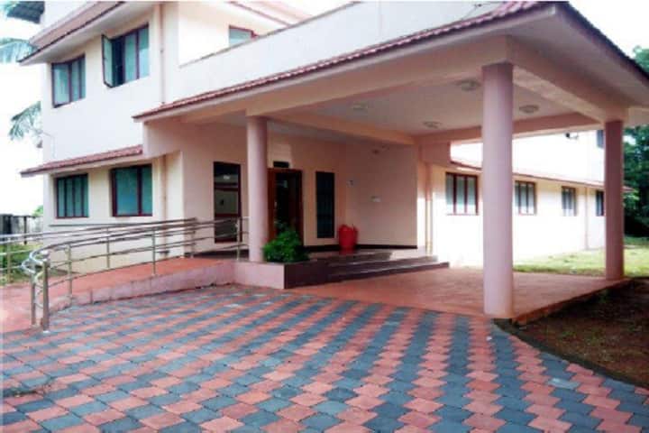 National Institute of Electronics and Information Technology (NIELIT), Calicut campus in Kozhikode, Kerala, India — photo 3