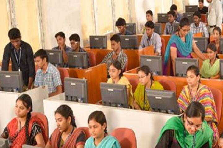 Sri Venkateswara Degree College campus in Guntur, Andhra Pradesh, India — photo 3
