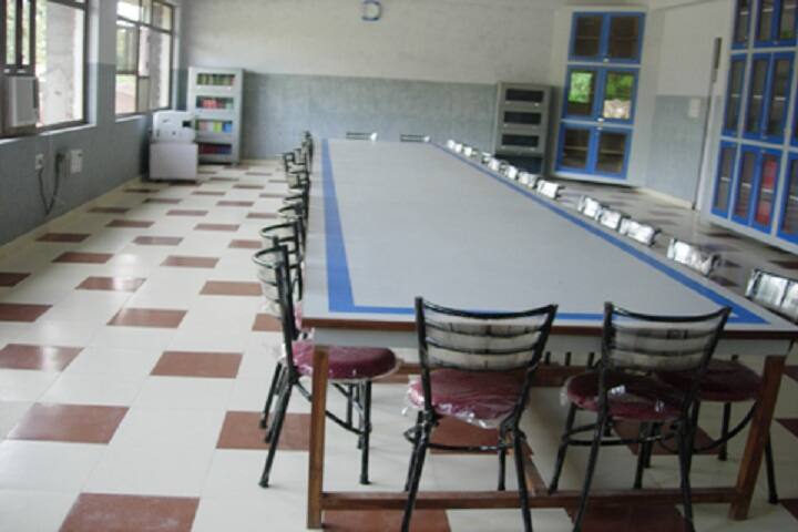 Mahatma Gandhi Institute of Pharmacy campus in Lucknow, Uttar Pradesh, India — photo 2