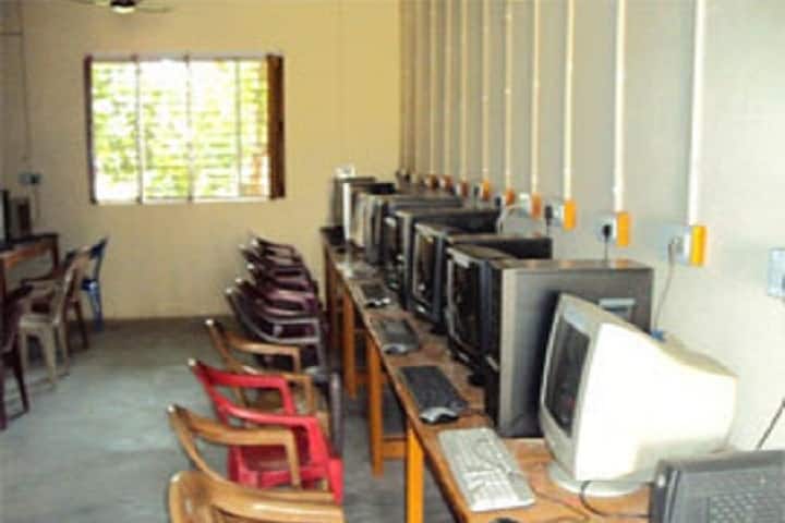 Janki Prasad Chaudhary Mahavidyalaya campus in Basti, Uttar Pradesh, India — photo 2