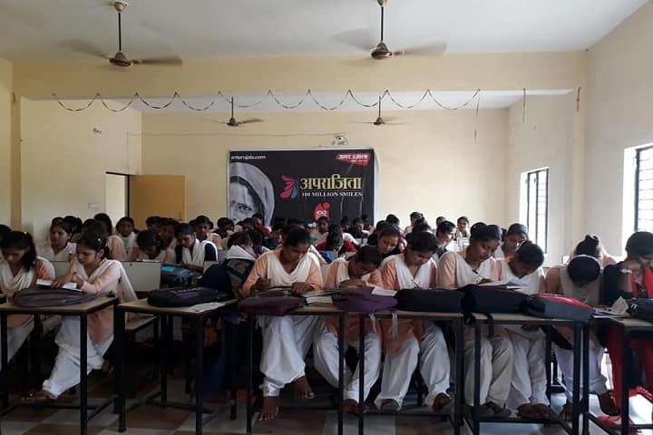 Harprasad Ram Pyari Degree College campus in Pilibhit, Uttar Pradesh, India — photo 2