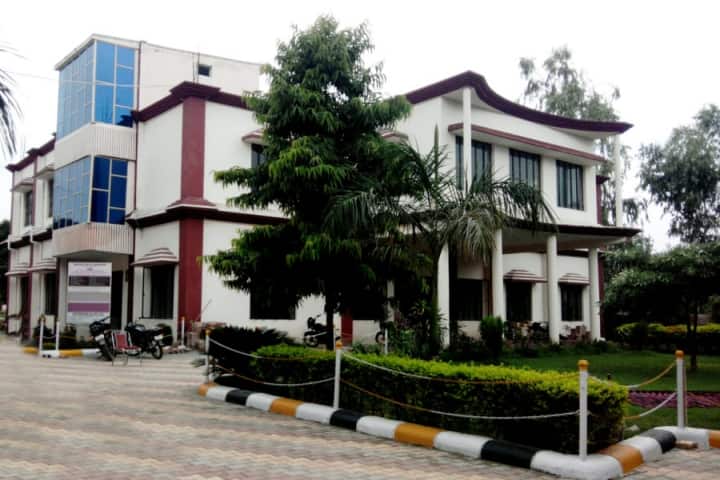 Hari College of Law campus in Saharanpur, Uttar Pradesh, India — photo 1