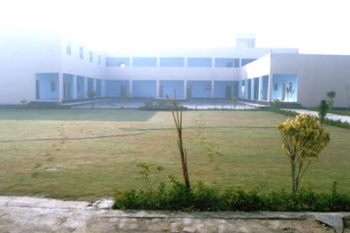 Janta College of Education campus in Sonipat, Haryana, India — photo 1