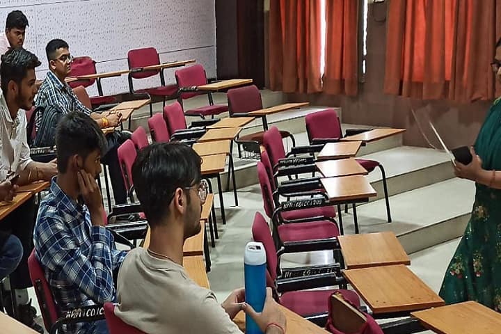 Faculty of Law campus in Sonipat, Haryana, India — photo 3