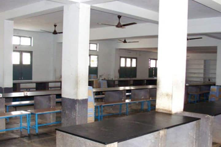 St Ann's Degree College for Women campus in Guntur, Andhra Pradesh, India — photo 2