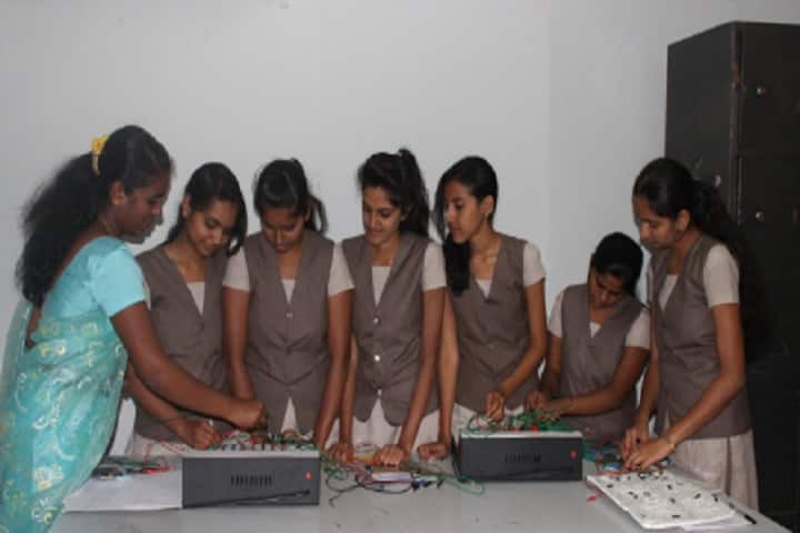 PES College of Science Arts and Commerce campus in Mandya, Karnataka, India — photo 4