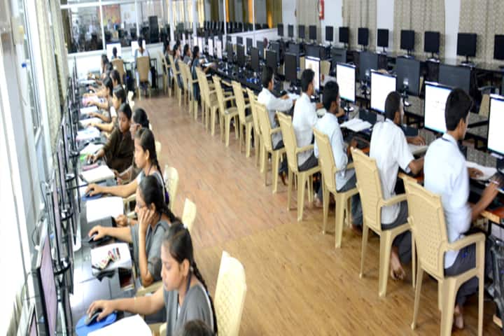 Kakaraparti Bhavanarayana College campus in Vijayawada, Andhra Pradesh, India — photo 3
