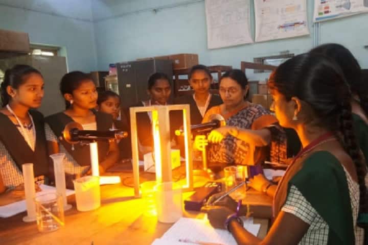 KVR Government College for Women campus in Kurnool, Andhra Pradesh, India — photo 5