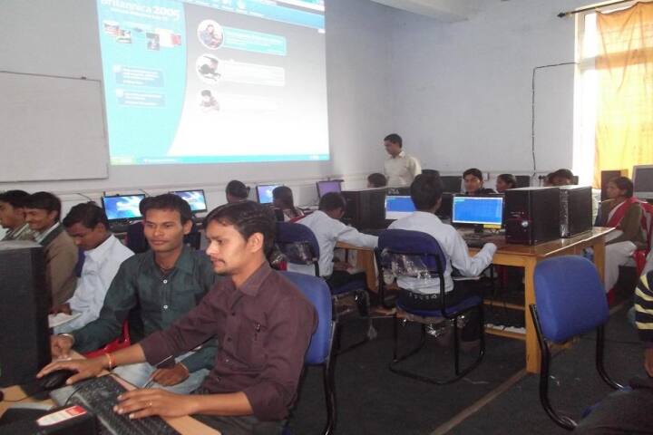 Srajan Mahavidhyalaya campus in Chhatarpur, Madhya Pradesh, India — photo 3