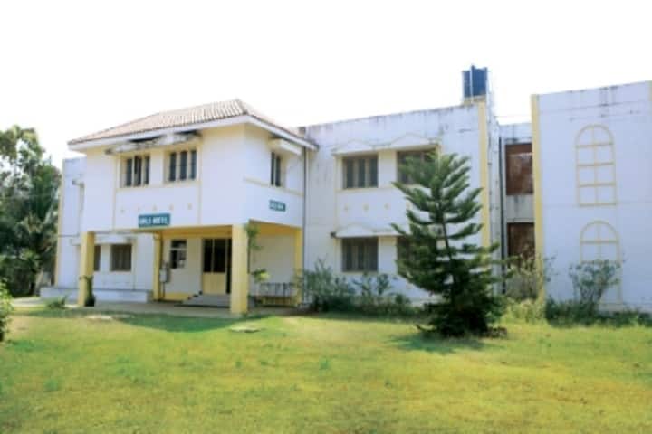 Dr RV Arts and Science College campus in Karamadai, Tamil Nadu, India — photo 4