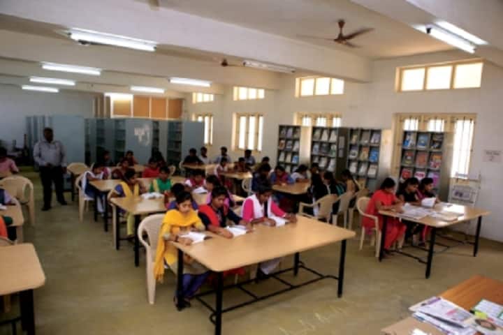 Dr RV Arts and Science College campus in Karamadai, Tamil Nadu, India — photo 6