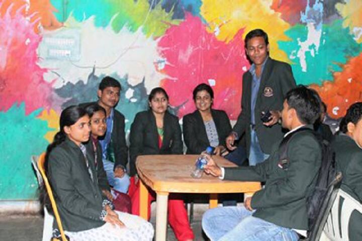 Pragati College campus in Raipur, Chhattisgarh, India — photo 3