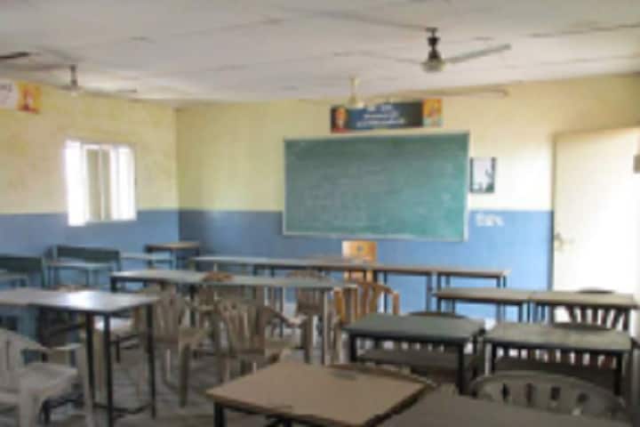 Mahant Laxminarayan Das College campus in Raipur, Chhattisgarh, India — photo 2