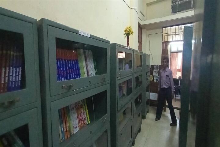 Government Chandulal Chandrakar Arts and Science College campus in Durg, Chhattisgarh, India — photo 5