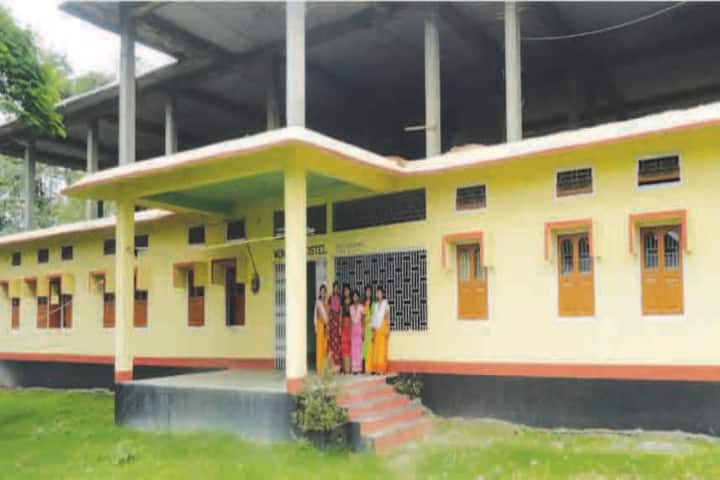 Bagadhar Brahma Kishan College campus in Pub Khagra Bari, Assam, India — photo 2